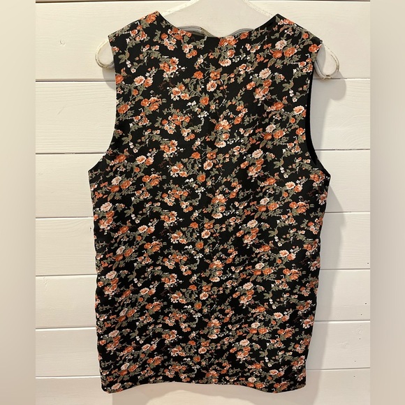 VINTAGE – Sleeveless Mixed Floral Patchwork Top (Approx. Size L) - Picture 7 of 7